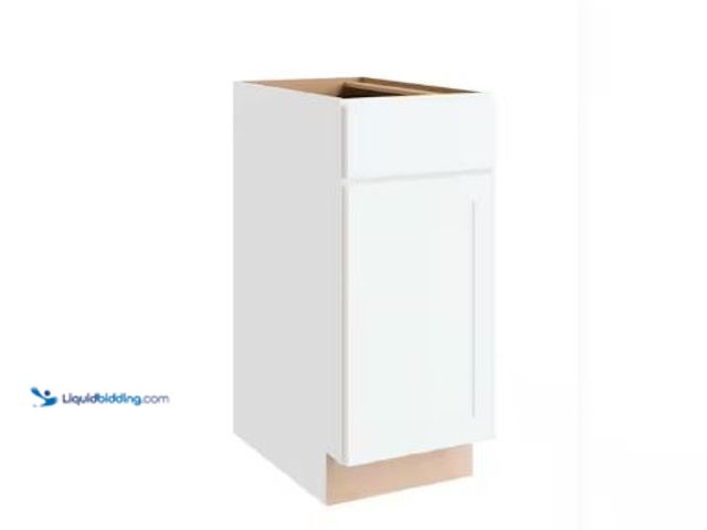 Lot 49-1517015 - Hampton Bay
Courtland 15 in. W x 24 in. D x 34.5 in. H Assembled Shaker Base Kitchen Cabinet in Pol...