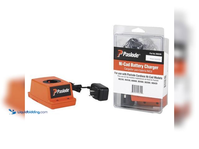 Lot 49-5412712 - Paslode Ni-Cd Oval and Stick Cordless Battery Charger, Model # 900200, Unused, Tested works.