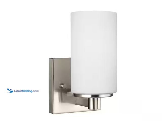 Lot 49-1549277 - Generation Lighting Hettinger 4 in. 1-Light Brushed Nickel Transitional Contemporary Wall Sconce Bat...