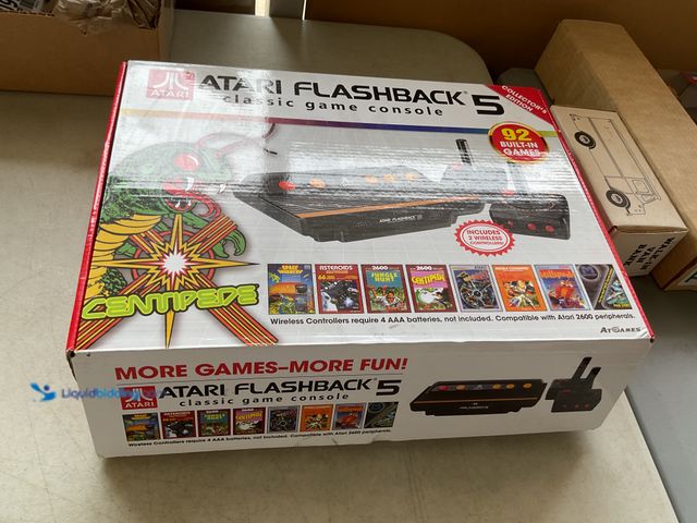Lot 49-3609239 - Other PRE-OWNED ATARI FLASHBACK 5 CLASSIC GAME CONSOLE IN ORIGINAL BOX 92 GAME BUILT IN