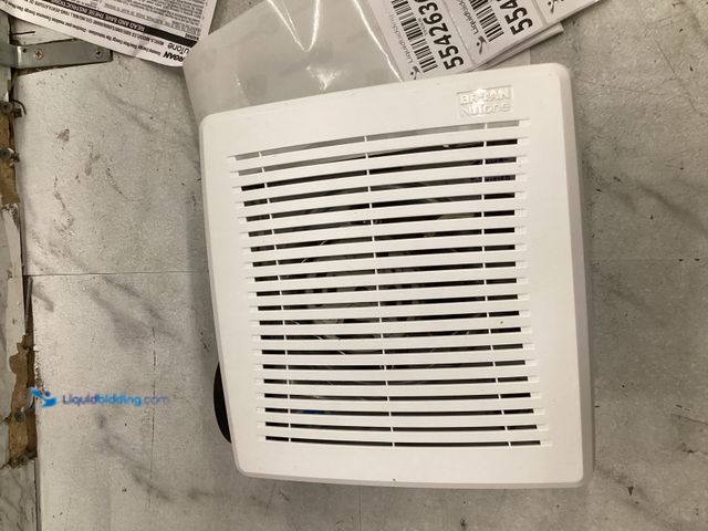 Lot 49-5542636 - Broan-NuTone
50 CFM Ceiling Bathroom Exhaust Fan with No‑Cut Installation, Quiet Operation Unused