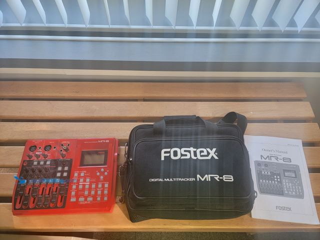 Lot 49-1816046 - 1 Fostex MR8 8-Track Digital Recorder with Built-In FX MR8 8-Track Digital Recorder Fostex has broke...