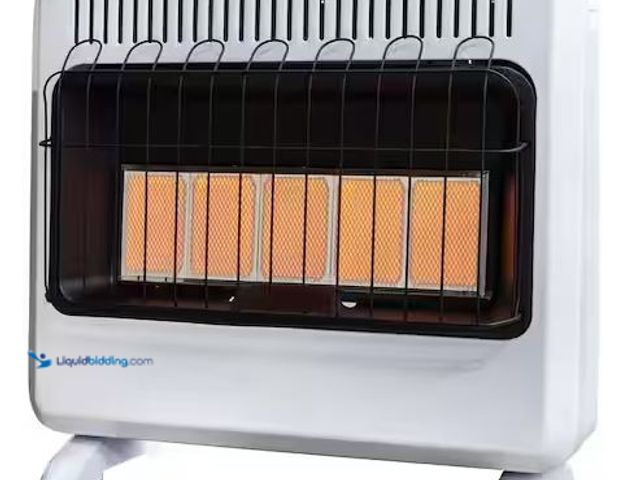 Lot 49-3536704 - Mr. Heater
30,000 BTU Vent Free Radiant Natural Gas or Propane Dual Fuel Space Heater Internet # 31...