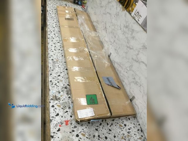 Lot 49-5478710 - Full Length Mirror MI-ZJ-1659N-GD Item is unused