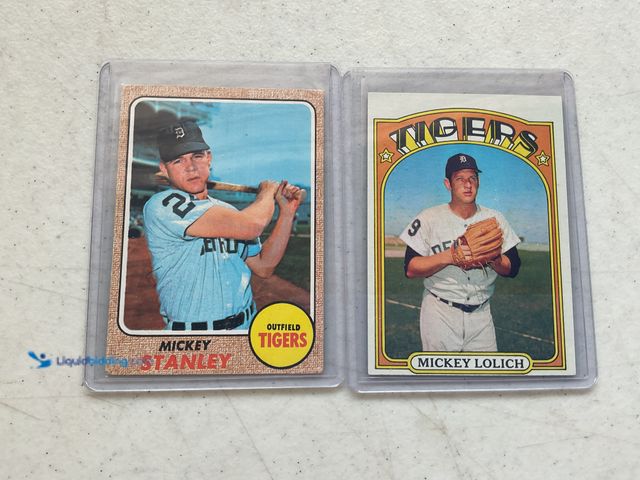 Lot 49-1804532 - 2 DETROIT TIGERS BASEBALL CARDS.