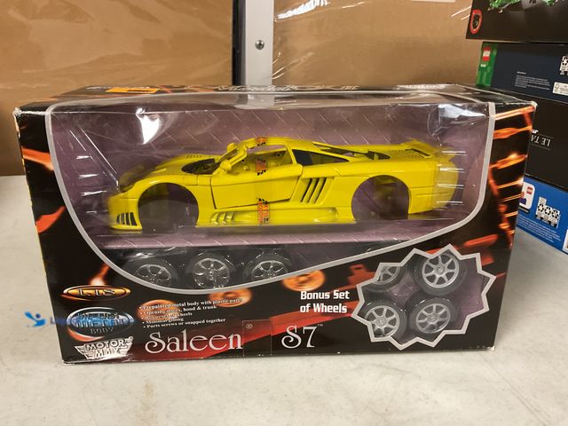 Lot 49-1814847 - COLLECTIBLE MOTOR MAX SALEEN S7 DIECAST MODEL CAR KIT IN ORIGINAL BOX #COINS1211