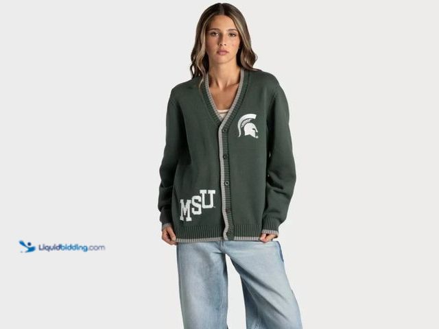 Lot 49-5560044 - NCAA Michigan State Spartans Women's Cardigan - XS. New.UPC: 654403432205