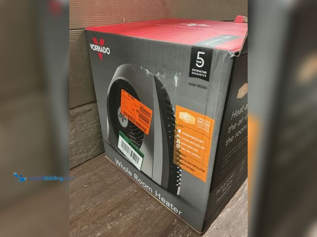 Lot 49-5487222 - Vornado
VH200 1500-Watt Electric Portable Space Heater, Whole Room Vortex Heat Circulation, Charcoa...