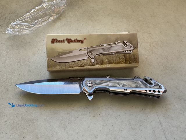 Lot 49-1977817 - Other FROST CUTLERY 4.75 INCH CLOSED ASSISTED OPENING STAINLESS STEEL BLADE TWO TONE COLOR HANDLE WI...