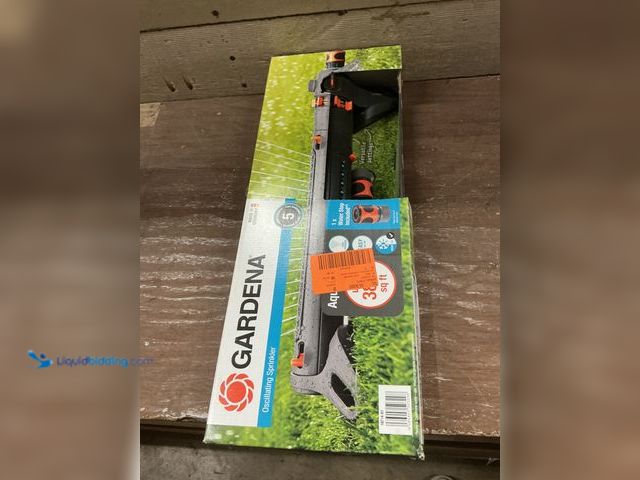 Lot 49-3539476 - Gardena 3800 sq ft Metal Oscillating Sprinkler W/ Aqua Zoom Model 18714-81 (unable to test) Unused