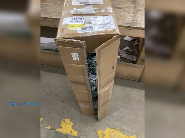 Lot 49-5454219 - 6FT Snowflakes Flocked Christmas Tree.