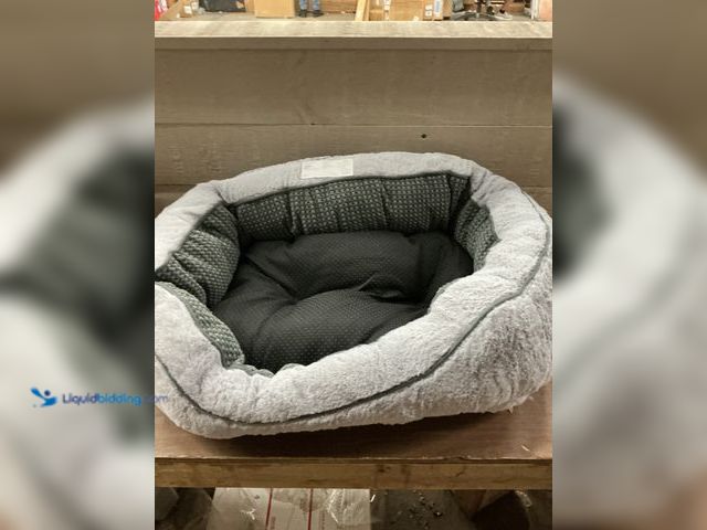 Lot 49-3511820 - Small Gray Pet Bed Used (no factory pic)