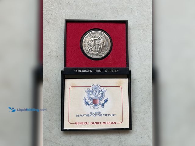Lot 49-5467732 - U.S DEPARTMENT OF TREASURY “AMERICAS FIRST MEDALS” GENERAL DANIEL MORGAN PEWTER 1 1/2 INCH COIN IN A...