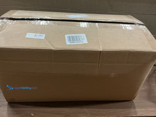 Lot 49-3511847 - Memory Foam Bed Wedge Gray and White (Unused) No Factory Pic