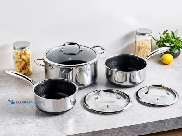 Lot 49-5538695 - HexClad 6-piece Saucepan Set. Item 1394630 | Model 859006007076. Unused