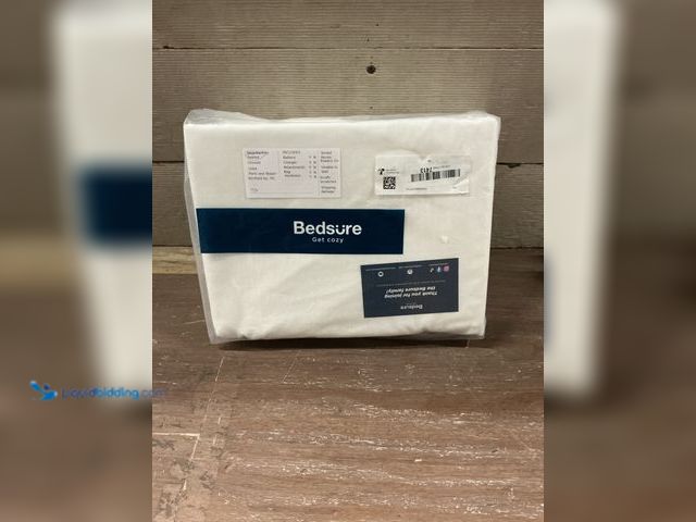 Lot 49-3529137 - Bedsure Duvet Cover Set (full) New