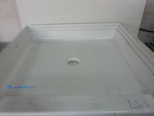 Lot 49-1628037 - 36"in Shower Base (White), Unused, Scuffs/scratches, Dusty from storage, Some scuffs  Ref#PA0710