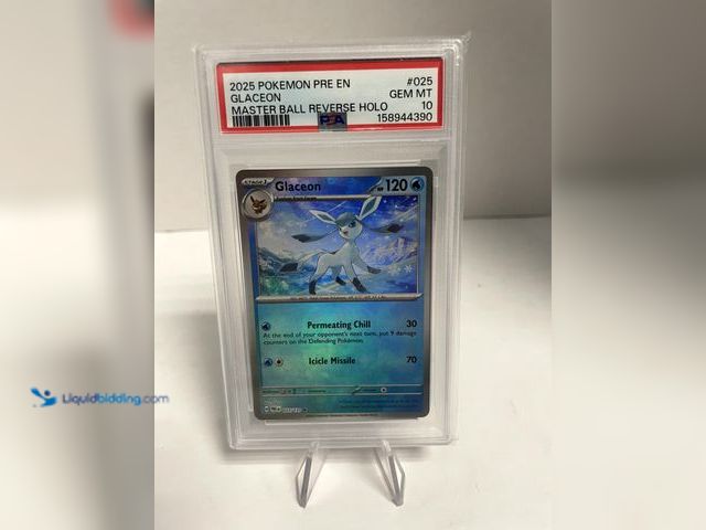 Lot 49-910544 - 2025 POKEMON PRE EN-PRISMATIC EVOLUTIONS MASTER BALL REVERSE HOLO GLACEON PSA 10. Ref:COINS0723
