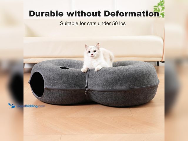 Lot 49-5416545 - 8-Shaped Large Cat Tunnel Bed for Indoor Cats, Infinite Circulation Peekaboo Cat Cave with 12 Toy Ba...