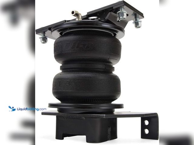 Lot 49-5410623 - Air Lift 88391 LoadLifter 5000 Ultimate Air Suspension Kit. [ASIN: B0769X861S] Used