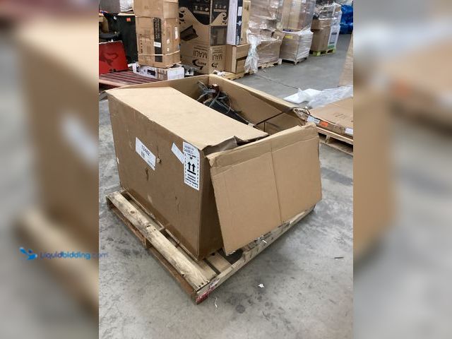 Lot 49-5460821 - Vevina Natural Seagrass Arm Chair. Item is Unused