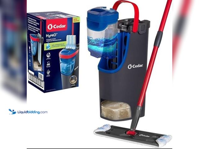 Lot 49-5552598 - OCEDAR H2prO MOP & BUCKET + EXTRA REFILL. UPC: 810020414837. Unused with attachments