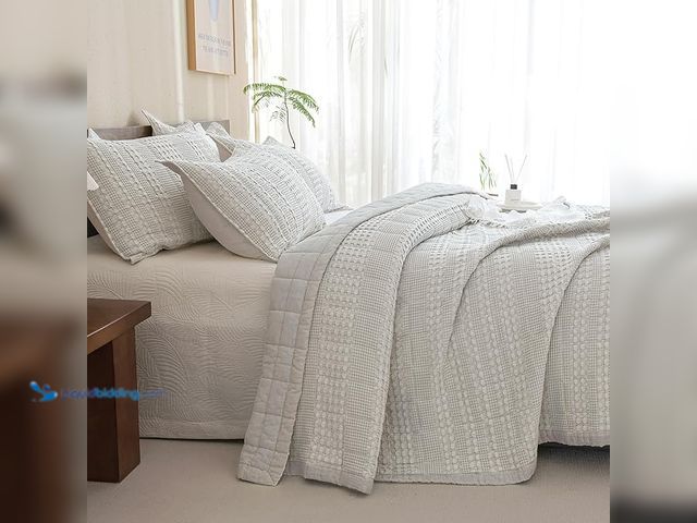 Lot 49-5433934 - CozyTide Oversized King Quilt 120"x120",100% Cotton Waffle Weave Khaki Bedspread,3 Piece Ultra Soft ...