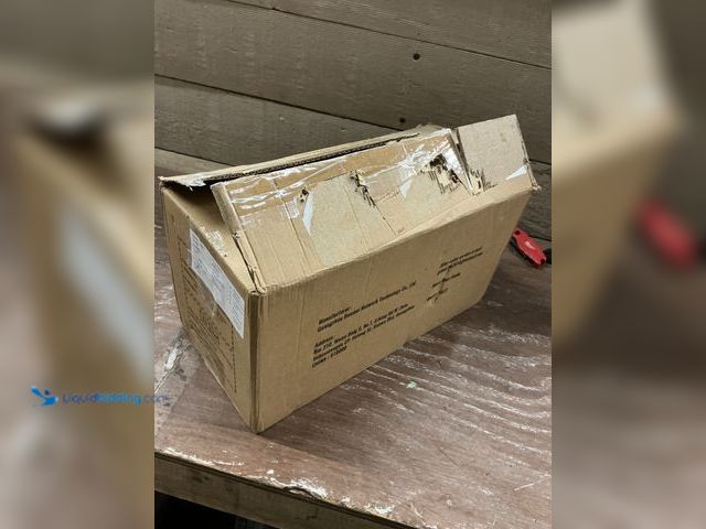 Lot 49-5477915 - 4pc Modern-Style Entry Door Handles Unused