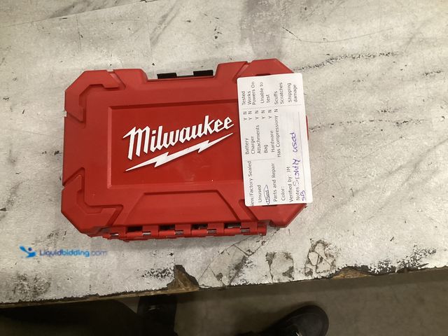 Lot 49-5551376 - Milwaukee Hole Saw Kit, Used