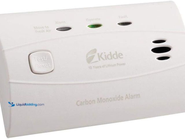 Lot 49-3563523 - Kidde  Worry Free 10-Year Lithium Ion Battery Operated CO Alarm. Model: 21009718. Unused
