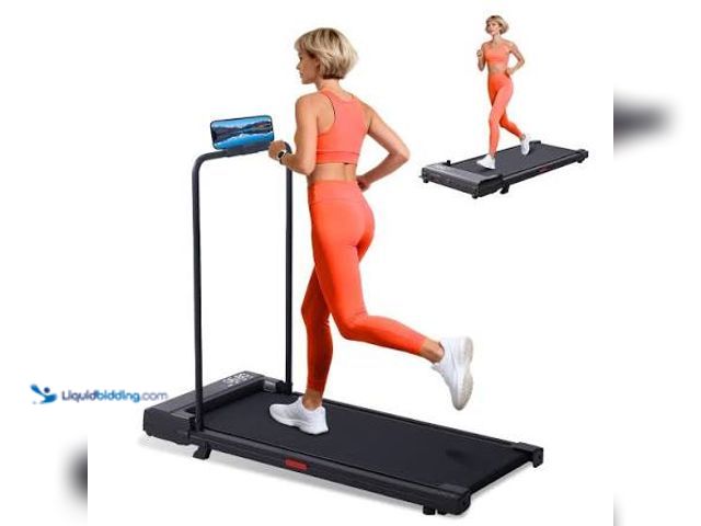 Lot 49-5578995 - Treadmill T300 Pro Max. Unused