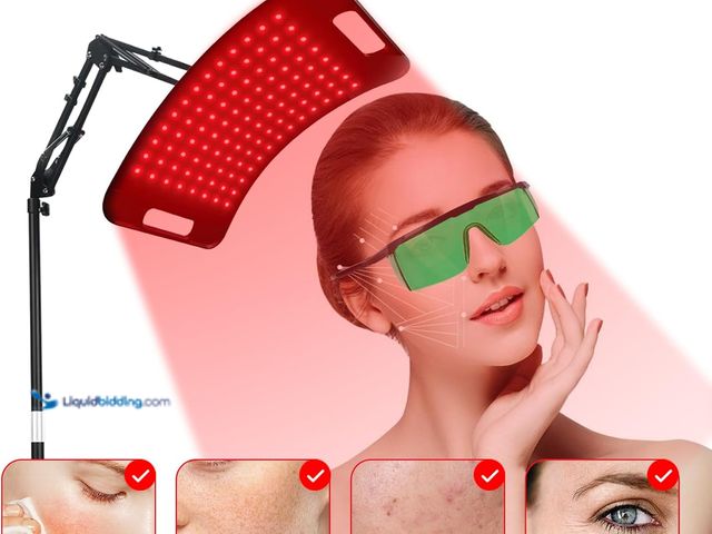 Lot 49-5408154 - Red Light Therapy for Body,Red Light Therapy Lamp. Stand not included. Unused
