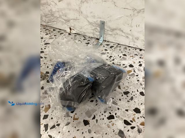 Lot 49-3531409 - Ledrabrands 36V Alphabet Lights Type:DID2271 Item is unused in a PK of 2.