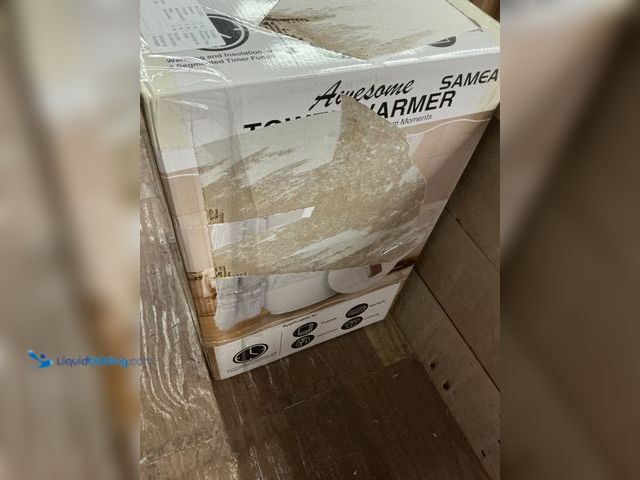 Lot 49-5487779 - SAMEAT Awesome Towel Warmer New