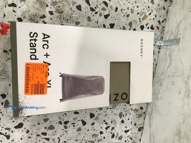 Lot 49-5478658 - GOZNEY
Arc and Arc Stand Cover Internet # 327731931
Model # AA1796
Store SKU # 1010791395 Item is...