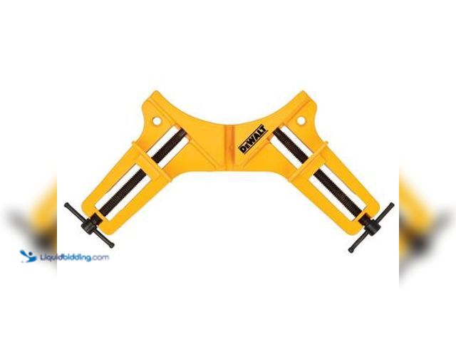 Lot 49-3564938 - DEWALT 90° 200 lb. Corner Clamp with 3 in. Jaw Opening. Model # DWHT83840. Unused