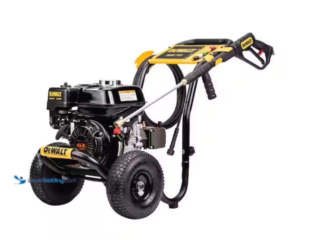 Lot 49-1575927 - DEWALT 3600 PSI 2.5 GPM Gas Pressure Washer with Honda GX200 Engine, Heavy-Duty Commercial Cold Wate...