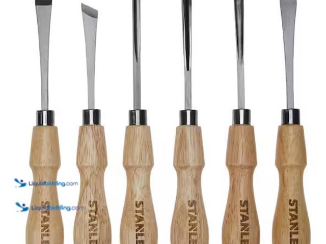 Lot 49-5575017 - Stanley Wood Carving Set (6-Piece) Model # STHT16863 USED SLIGHTLY