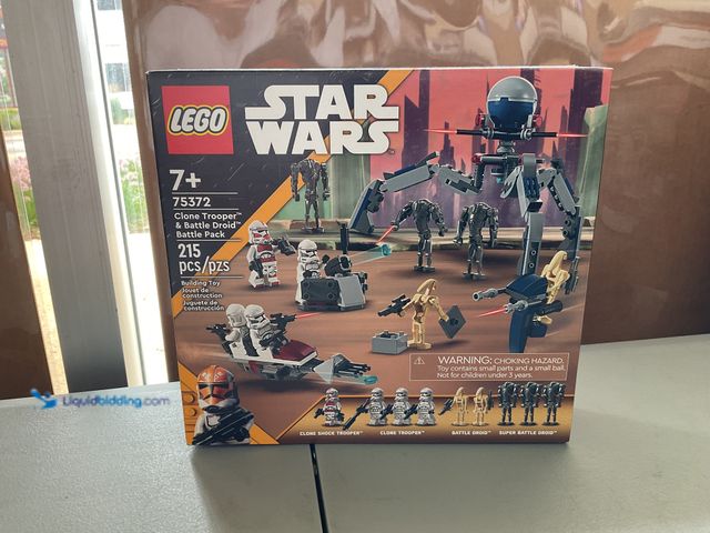Lot 49-1977225 - Other WOW BRAND NEW LEGO SET STAR WARS CLONE TROOPER &amp; BATTLE DROID BATTLE PACK 75372 215 PCS SE...