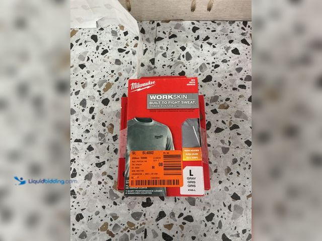 Lot 49-5485197 - Milwaukee Men's Large Green Cotton/Polyester Short-Sleeve Hybrid Work T-Shirt. Model # 603GN-L. AND ...