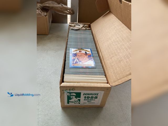 Lot 49-3609241 - Other 1988 DONRUSS BASEBALL COMPLETE 660 CARD SET INCLUDING CAL RIPKEN JR AND MORE