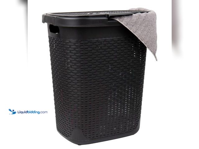 Lot 49-1555695 - Mind Reader Slim Laundry Hamper with Lid, 50L Clothes Basket, Premium Wicker Design, Plastic, Black,...