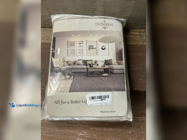 Lot 49-3528556 - Beige Couch Cover New