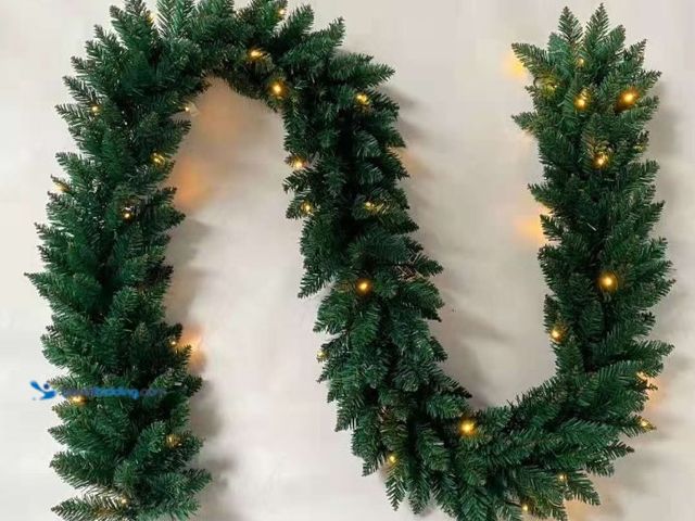 Lot 49-1546937 - kibhous 9ft Christmas Garland with 50 Waterproof LED Light Prelit Full Clear Battery Operated Garlan...