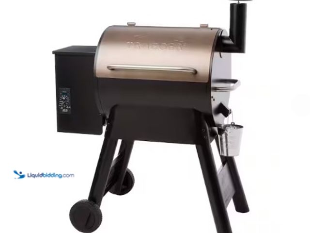 Lot 49-2004427 - Traeger Pro 22 Wood Pellet Grill and Smoker in Bronze, MSRP $549.99, Model # TFB57PZB, Slightly used...