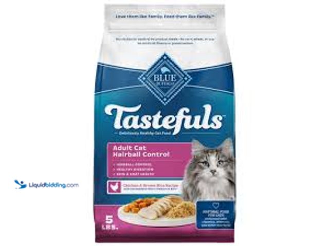 Lot 49-5542771 - Blue Buffalo Indoor Hairball Control Natural Adult Dry Cat Food, Chicken & Brown Rice Unused EXP- 08...