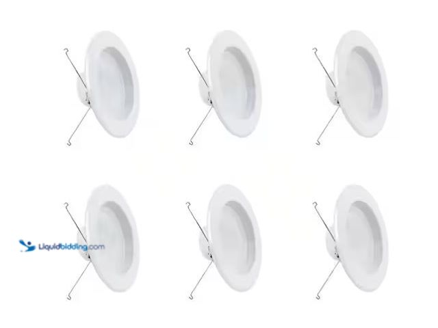 Lot 49-1533320 - Feit Electric 5/6 in. 925 Lumens 2700K Soft White Dimmable Integrated LED Retrofit Recessed Light Ba...