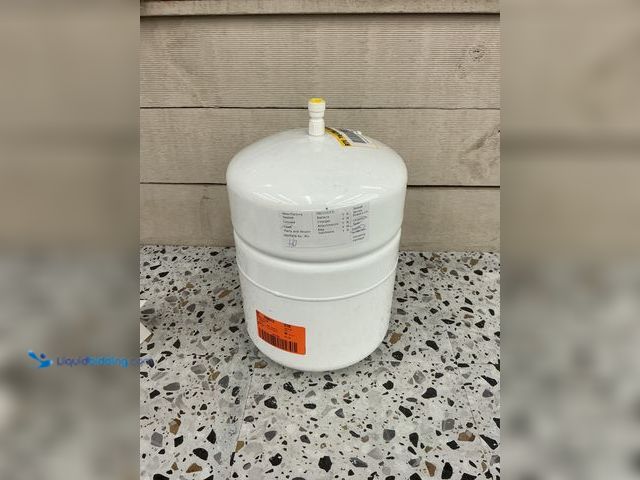 Lot 49-5453445 - GE Under Sink 5 Stage Premium Reverse Osmosis Water TANK. For the Filtration System, TANK ONLY. [Mod...