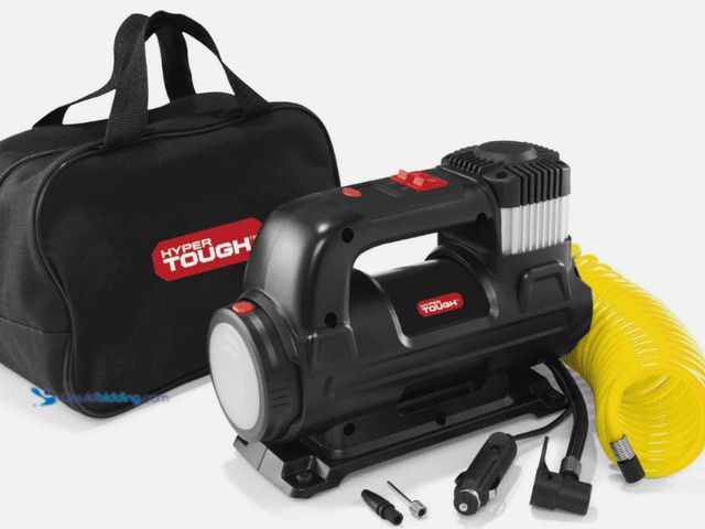 Lot 49-5545784 - Hyper Tough RCP-B55A DC 12V Heavy Duty Direct Drive Digital Tire Inflator with, Used