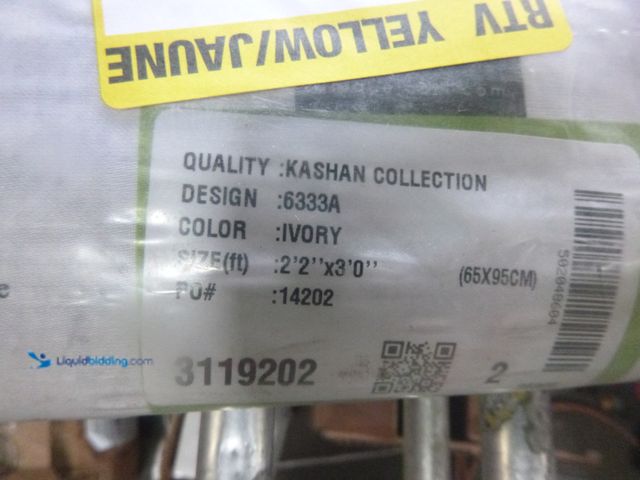 Lot 49-1518115 - Luxury Kashan Ivory Runner Rug 2.2FT X 3FT, in Ivory, New  Ref#HD0725